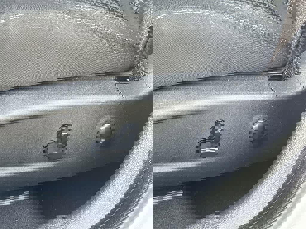 Used 2023 Dodge Charger GT image 25