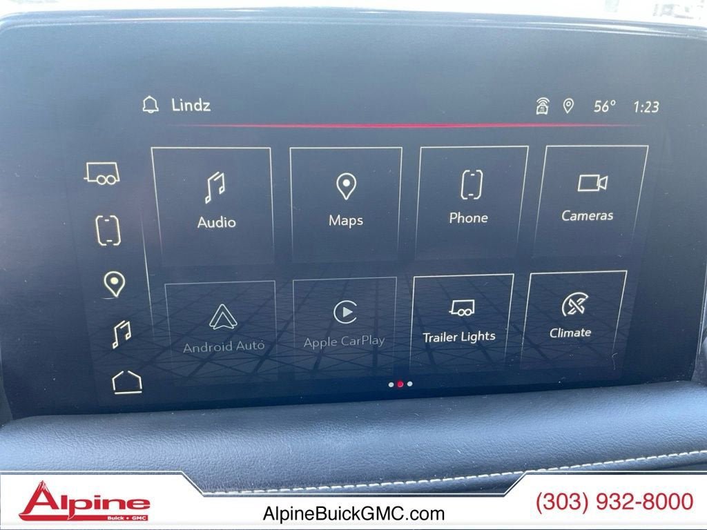 Certified 2022 GMC Yukon XL SLT w/ SLT Premium Package AWD/4WD image 18