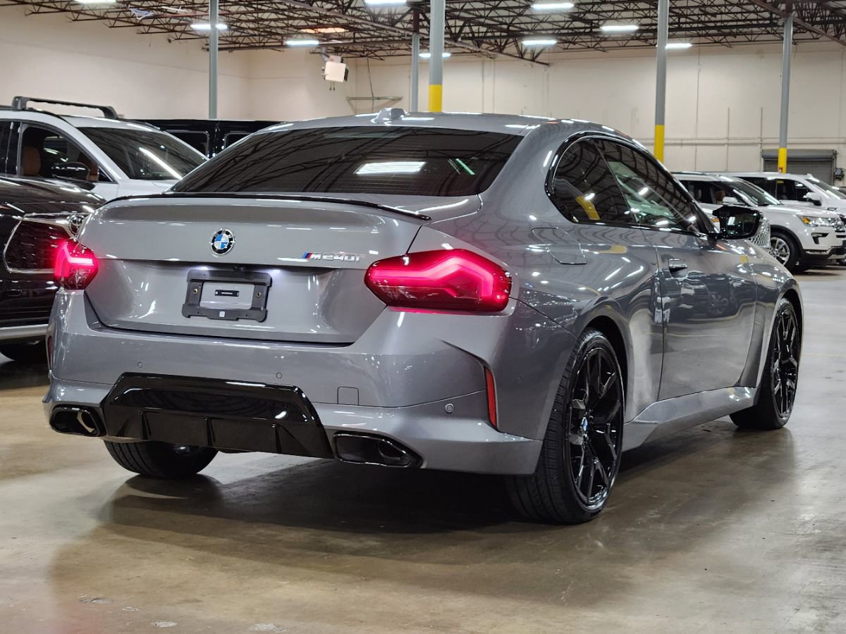 Used 2025 BMW M240i Coupe w/ Premium Package image 8
