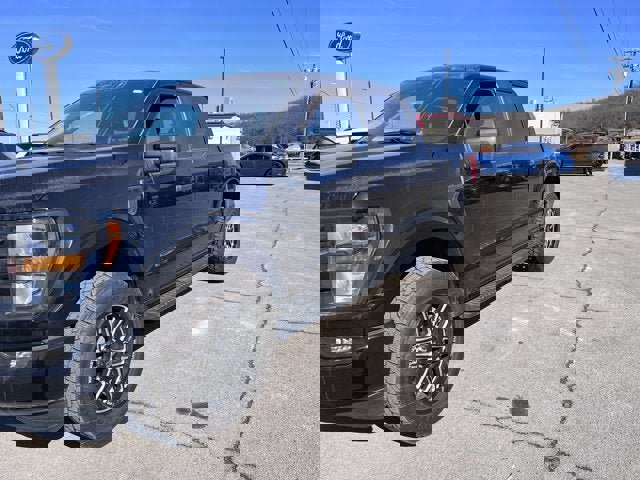 Used 2023 Ford F150 XL w/ STX Appearance Package image 2