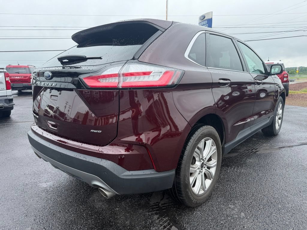 Used 2024 Ford Edge Titanium AWD/4WD image 9