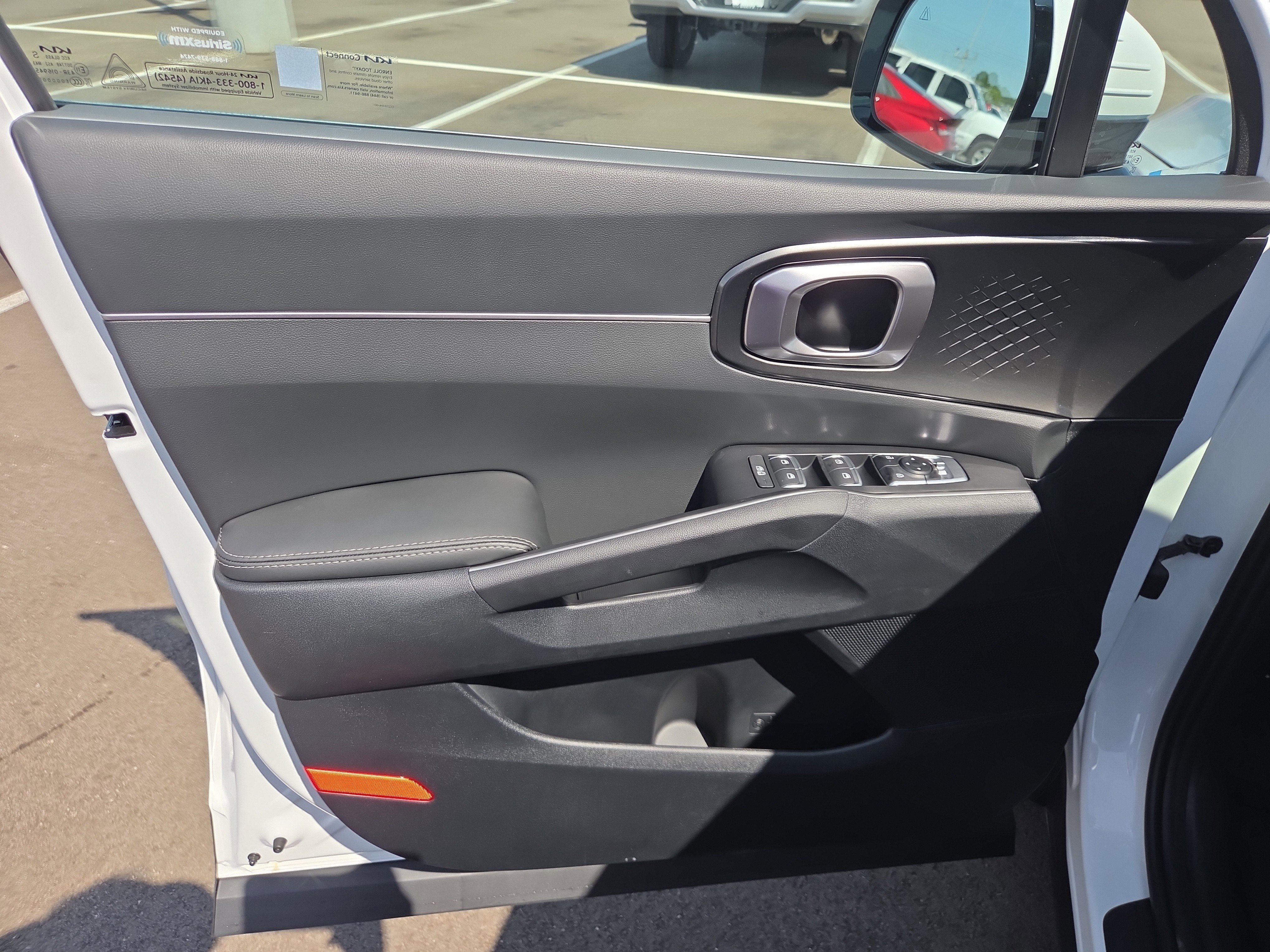 New 2026 Kia Sorento LX image 5