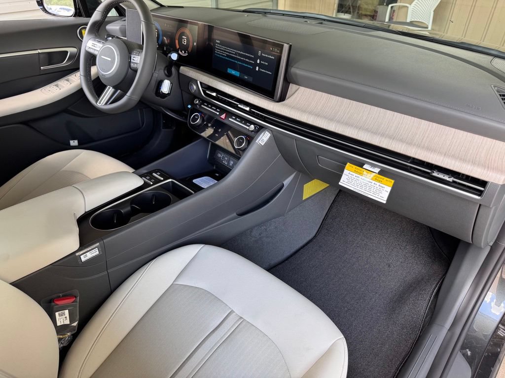 New 2026 Hyundai Sonata SEL FWD image 17
