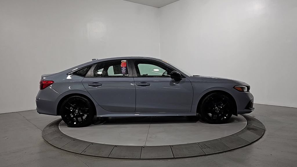 Used 2024 Honda Civic Sport image 6