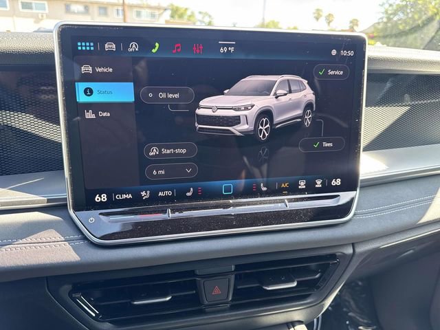 New 2026 Volkswagen Tiguan SE R-Line FWD image 17