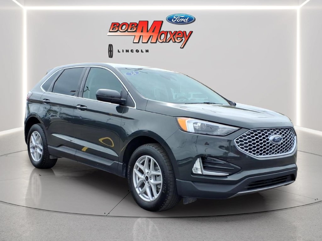 Used 2024 Ford Edge SEL w/ Convenience Package AWD/4WD image 3