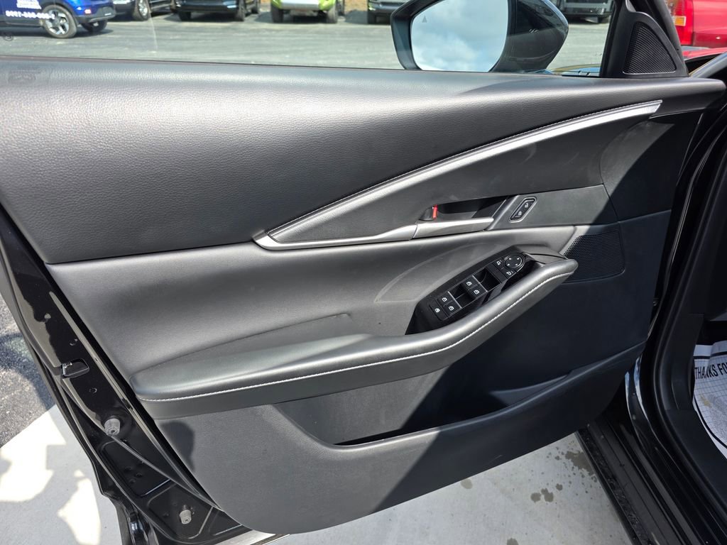 New 2025 MAZDA CX-30 AWD 2.5 S w/ Select Sport Pkg image 9