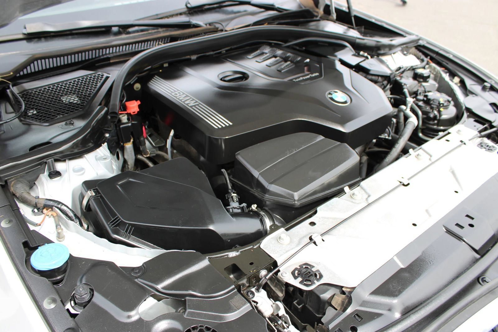 Used 2019 BMW 330i Sedan w/ Driving Assistance Package RWD image 30