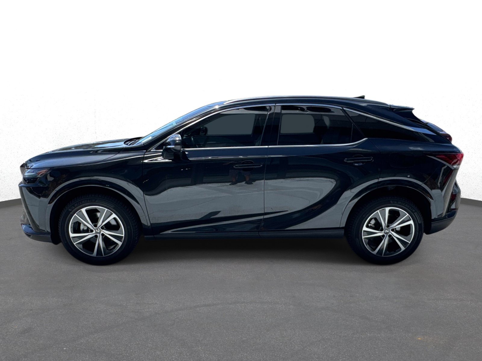 Used 2024 Lexus RX 350 Premium w/ Accessory Package (Z1) FWD image 6