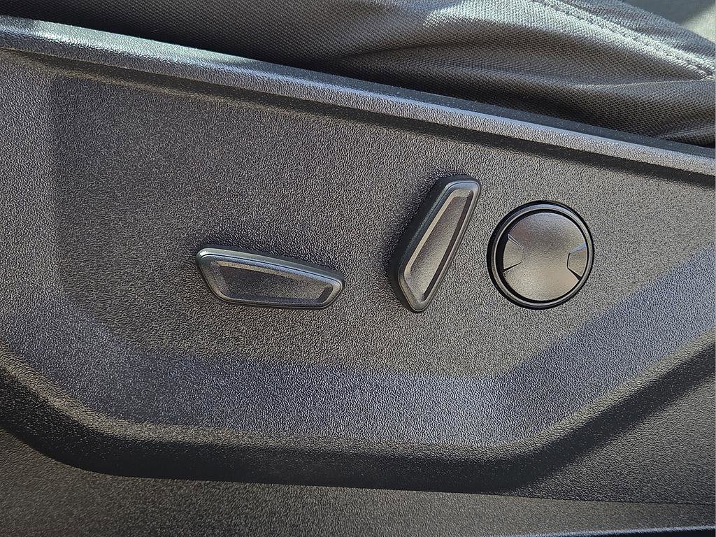 Used 2022 Ford F150 XLT w/ Equipment Group 302A High image 19