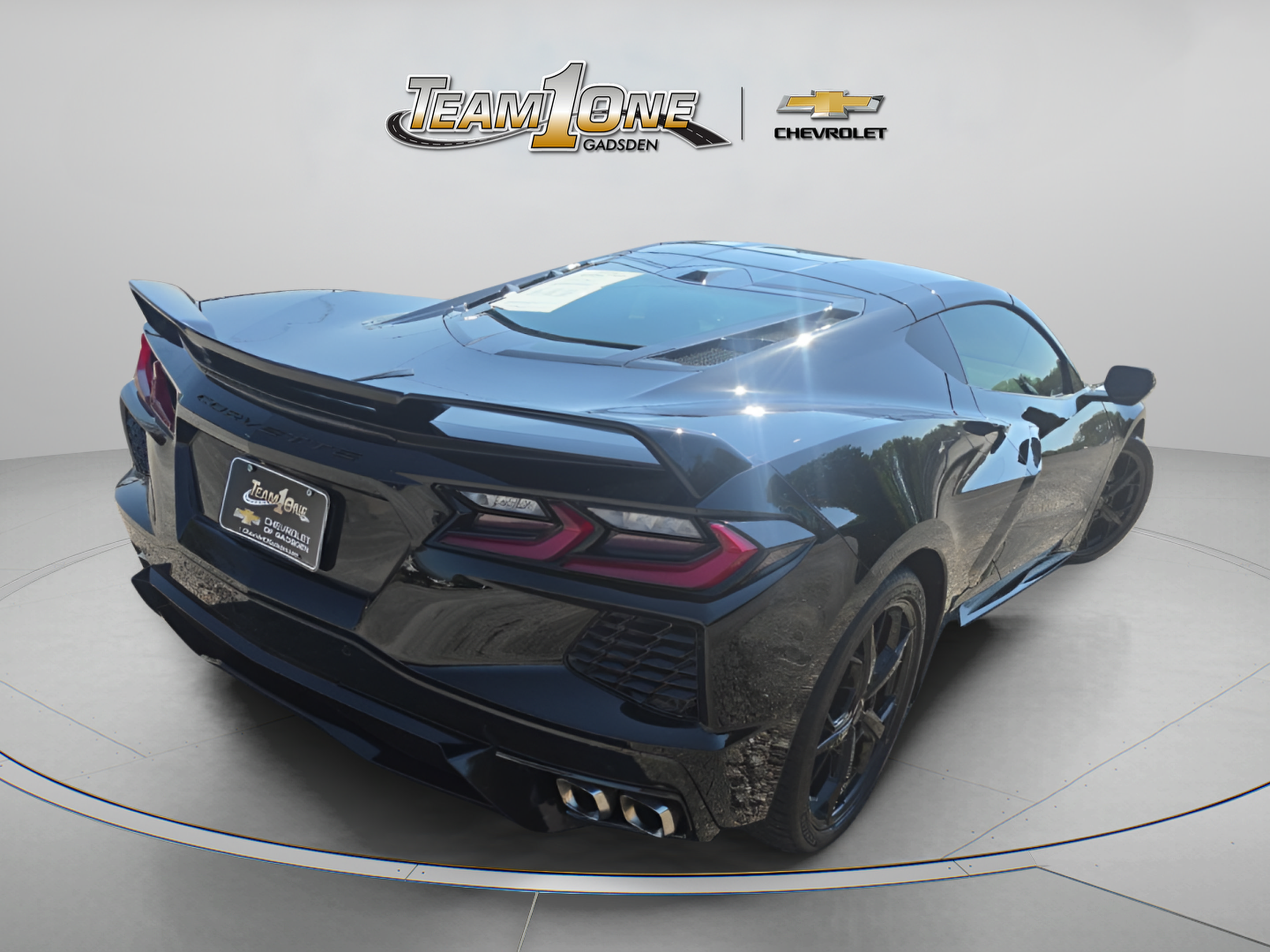 Used 2022 Chevrolet Corvette Stingray Preferred Cpe w/ Z51 Performance Package RWD image 8