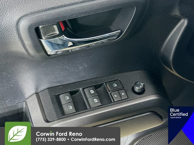 Used 2020 Toyota Tacoma TRD Off-Road w/ Technology Package AWD/4WD image 21