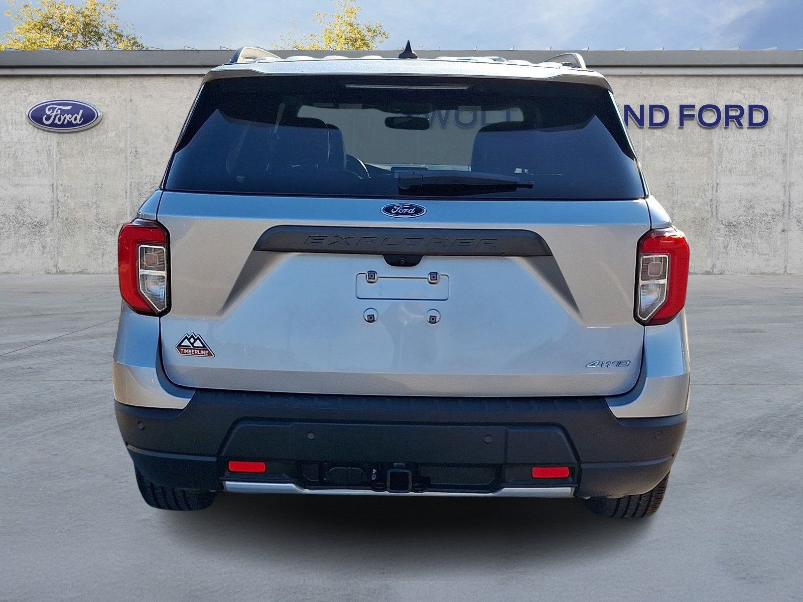 Used 2023 Ford Explorer Timberline w/ Timberline Technology Package AWD/4WD image 5