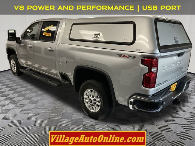 Used 2021 Chevrolet Silverado 2500 LT w/ Convenience Package image 2