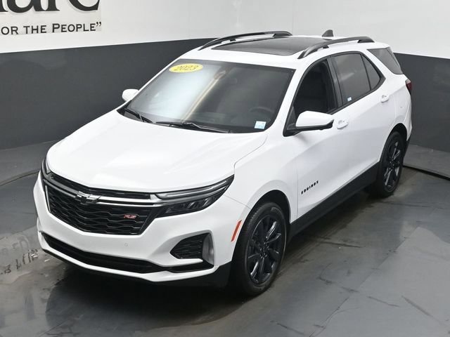 Used 2023 Chevrolet Equinox RS w/ RS Leather Package image 44