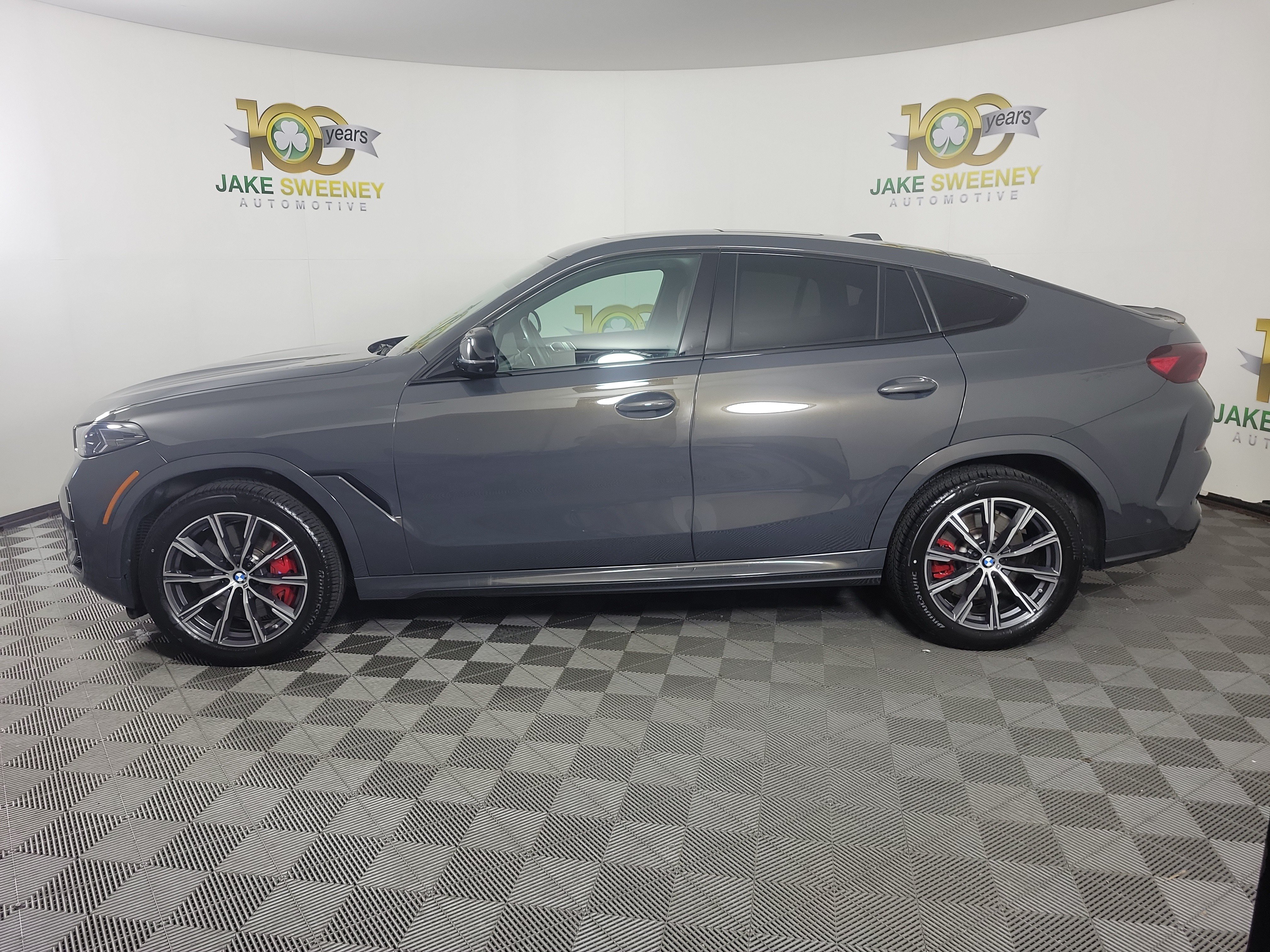 Certified 2025 BMW X6 M60i AWD/4WD image 4