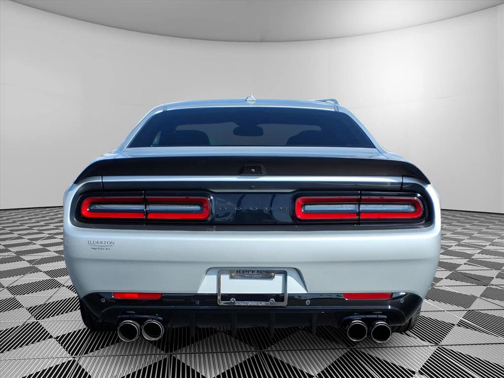 Used 2023 Dodge Challenger R/T w/ Blacktop Package image 8