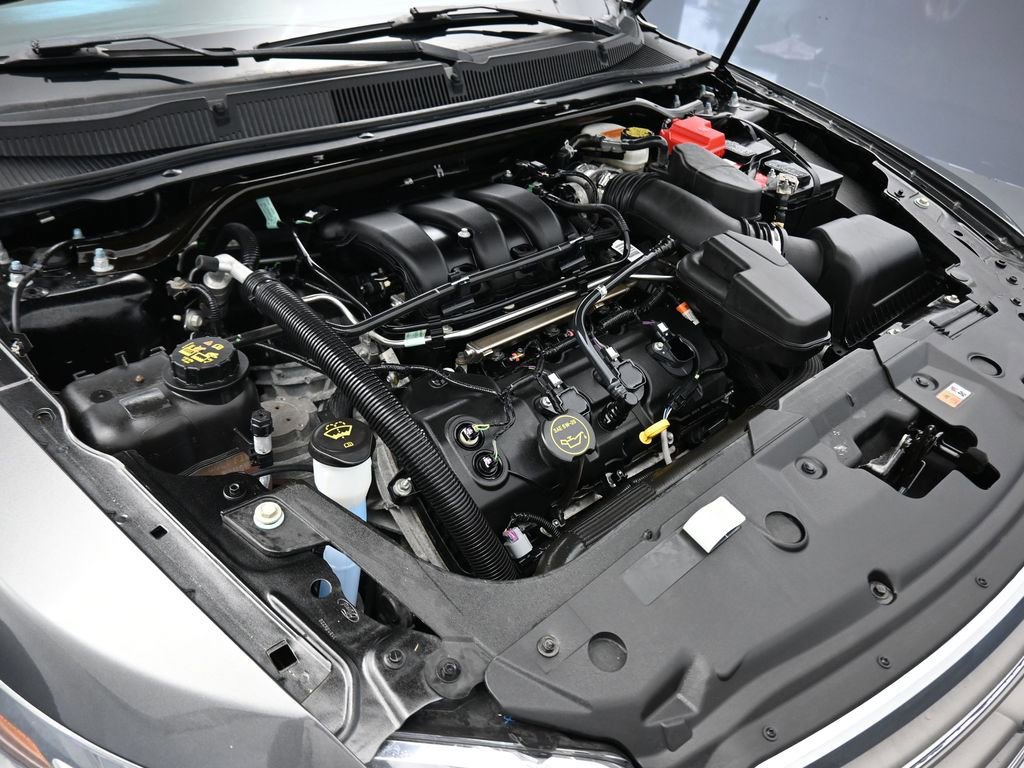 Used 2017 Ford Taurus SE FWD image 44
