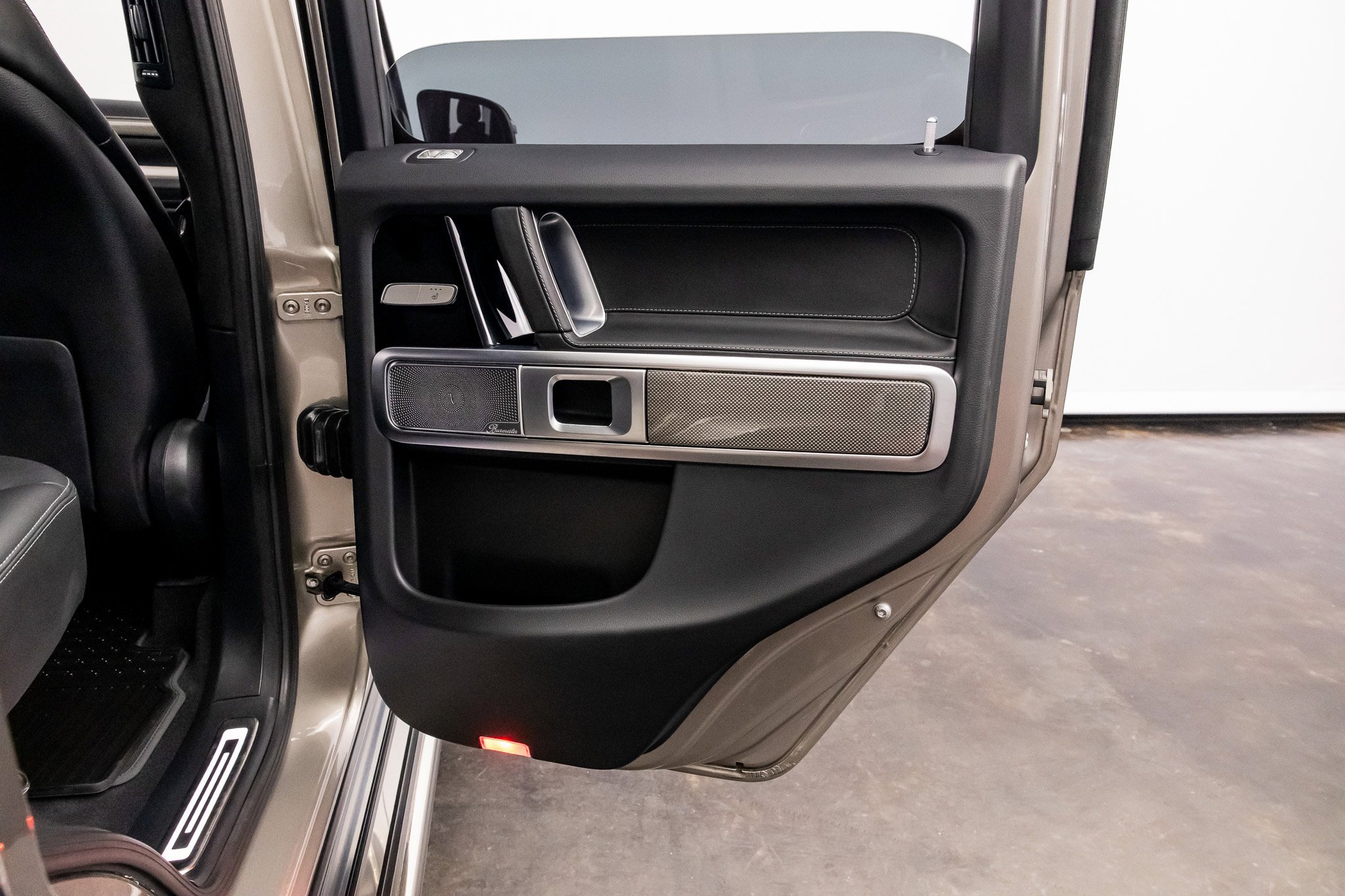 Used 2023 Mercedes-Benz G 550 image 40