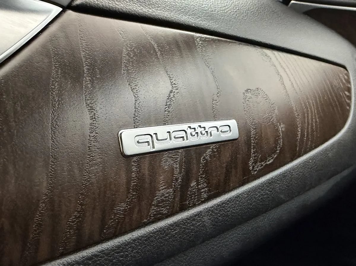 Used 2013 Audi S6 Prestige AWD/4WD image 17