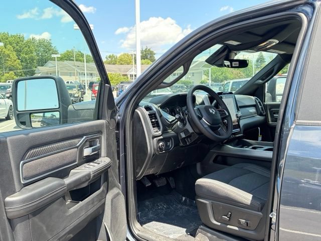 New 2026 RAM 2500 Big Horn AWD/4WD image 13