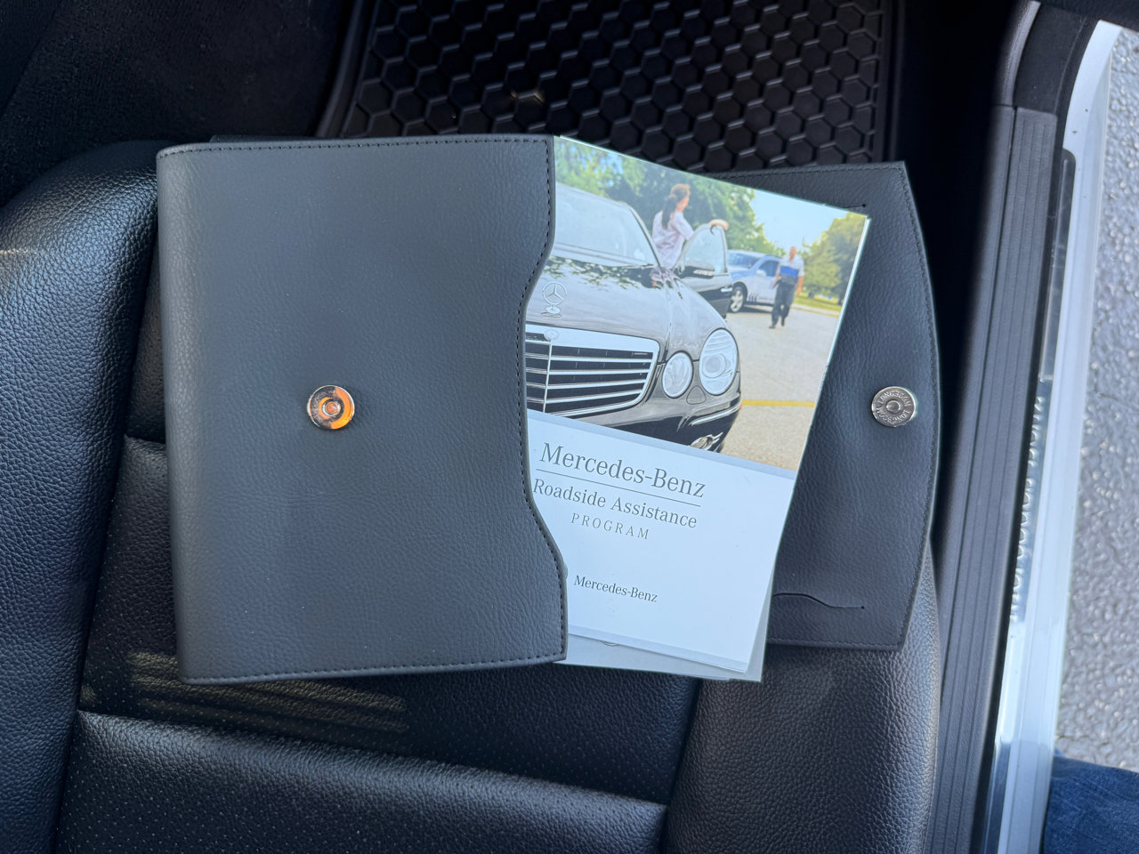 Used 2012 Mercedes-Benz C 300 Luxury image 37