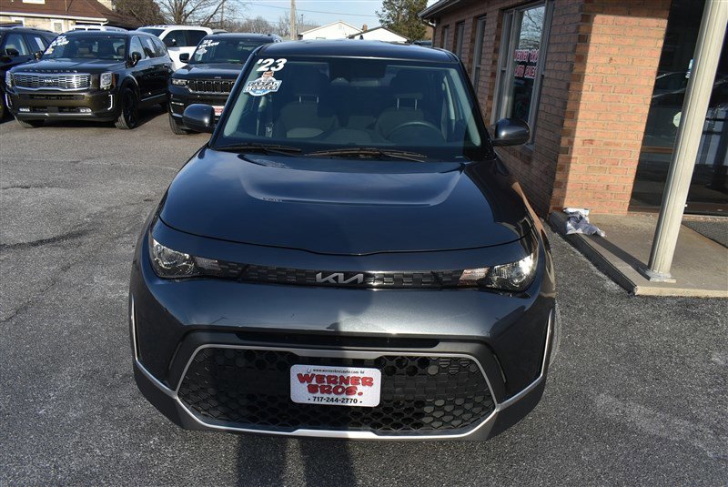 Used 2023 Kia Soul LX w/ LX Technology Package image 7