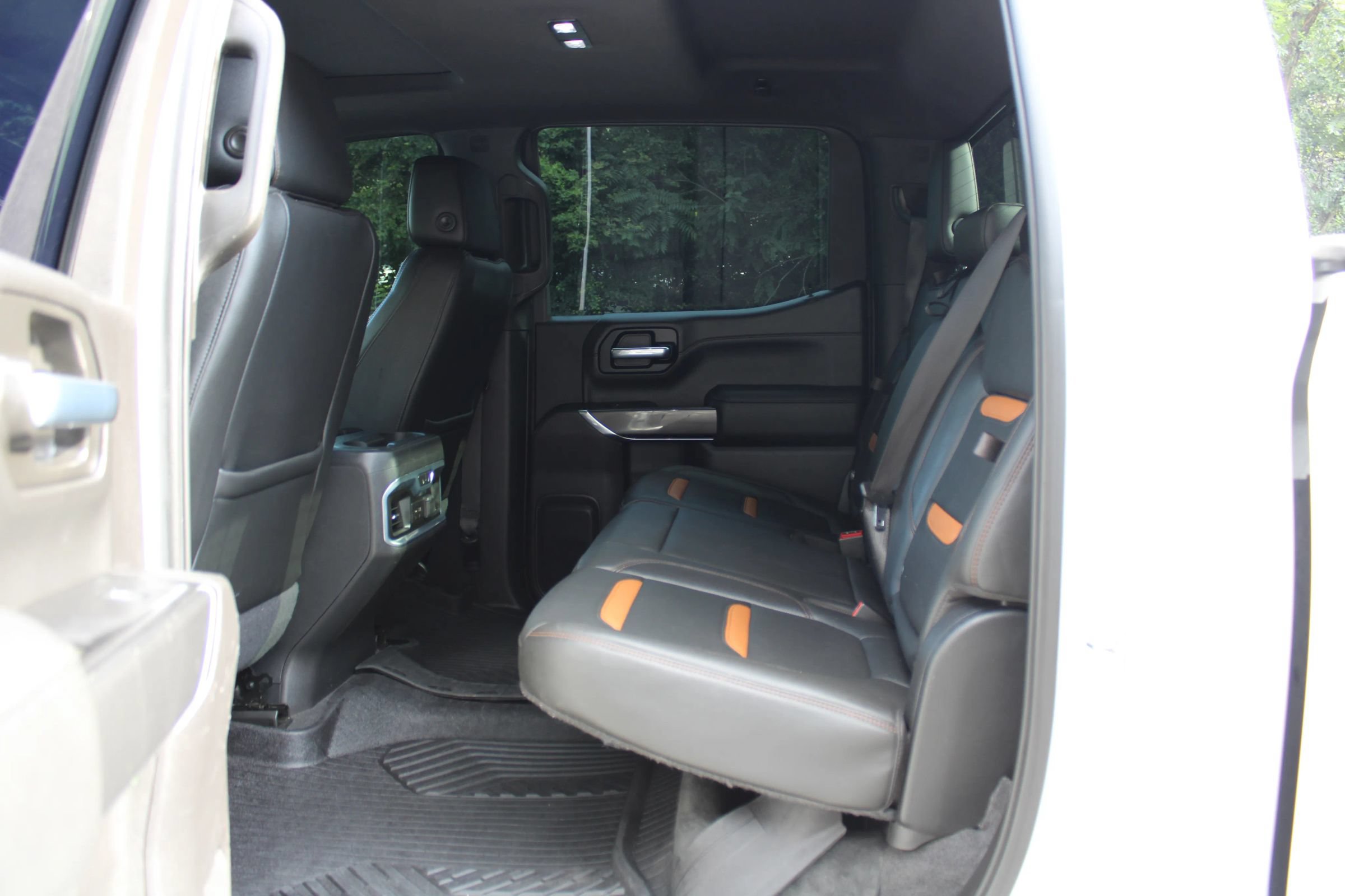 Used 2020 GMC Sierra 1500 AT4 w/ AT4 Premium Package AWD/4WD image 25