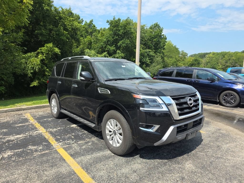 Used 2024 Nissan Armada SV AWD/4WD image 3