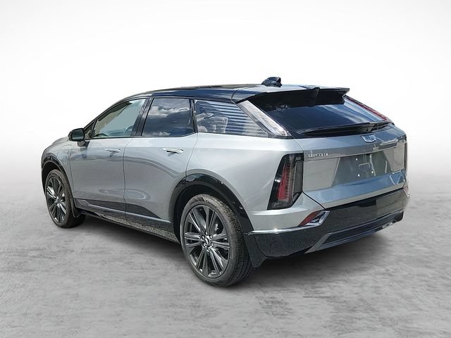 Certified 2026 Cadillac Optiq Sport 2 w/ LPO, Floor Liner Package AWD/4WD image 6