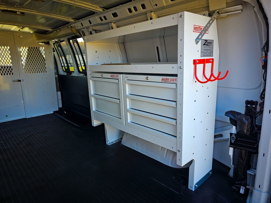 New 2025 GMC Savana 3500 Extended w/ Driver Convenience Package image 26