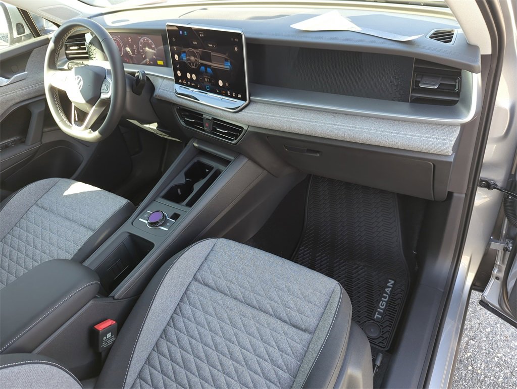New 2026 Volkswagen Tiguan S image 17