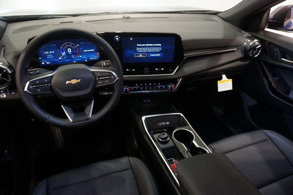 New 2026 Chevrolet Equinox LT w/ Convenience Package II image 13