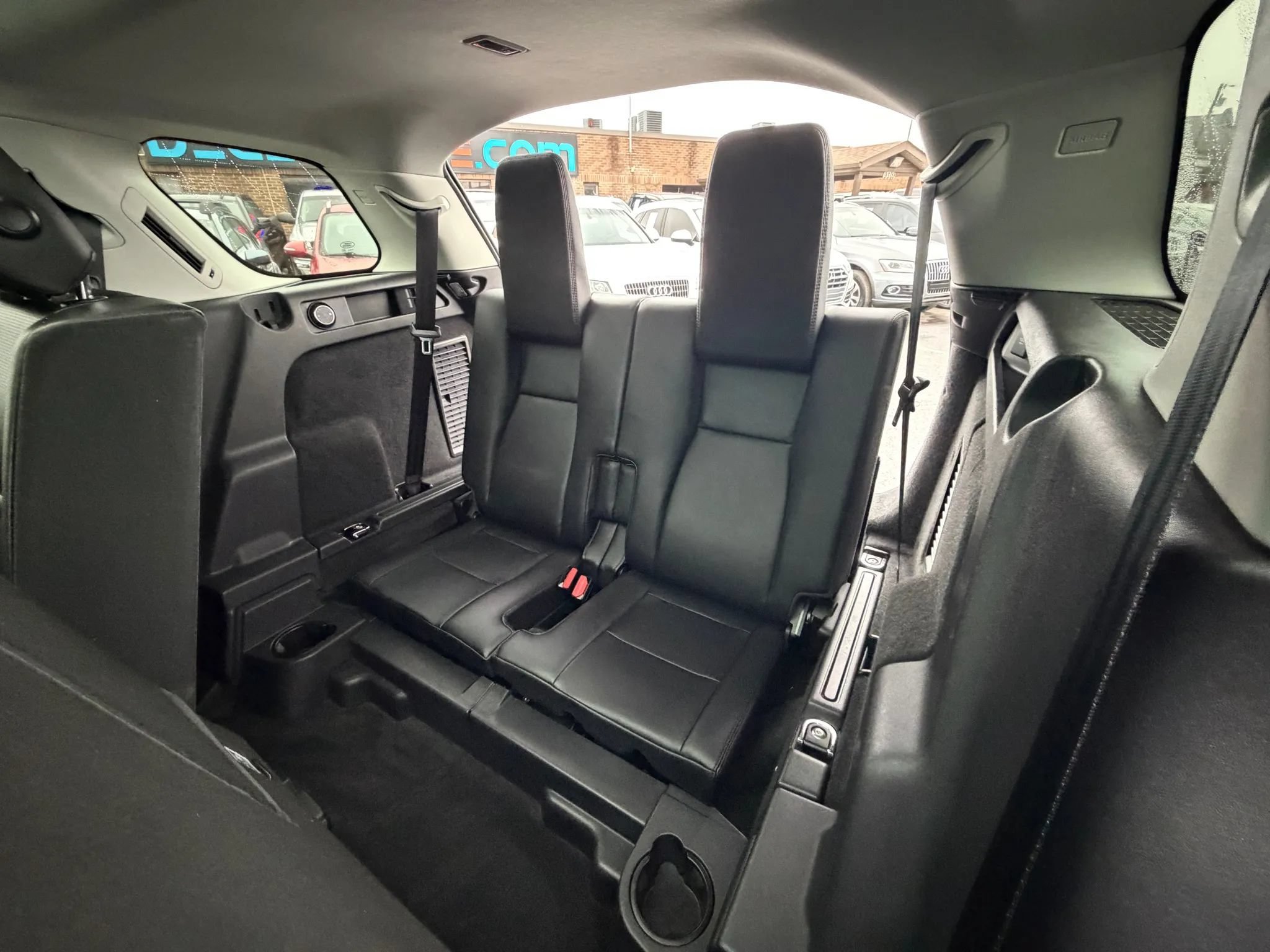 Used 2018 Land Rover Discovery Sport HSE AWD/4WD image 34