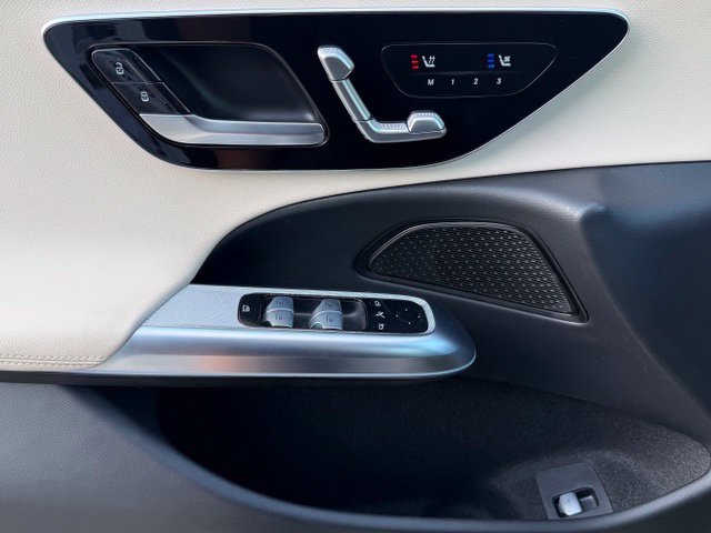Certified 2024 Mercedes-Benz E 350 4MATIC Sedan image 15