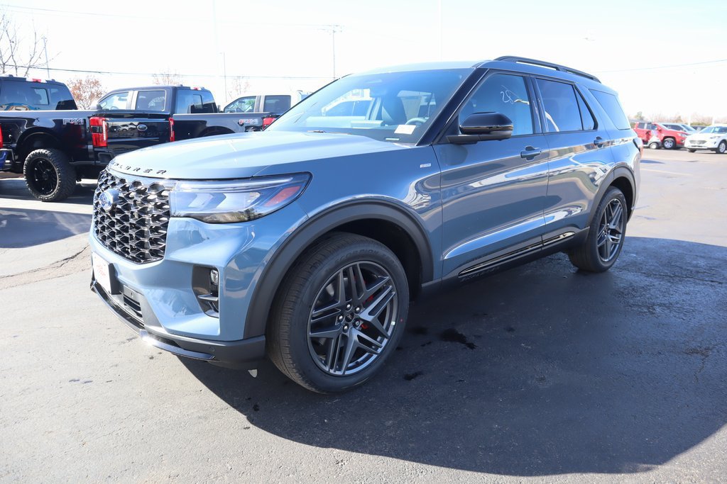 New 2026 Ford Explorer ST-Line w/ ST-Line Street Pack AWD/4WD image 11