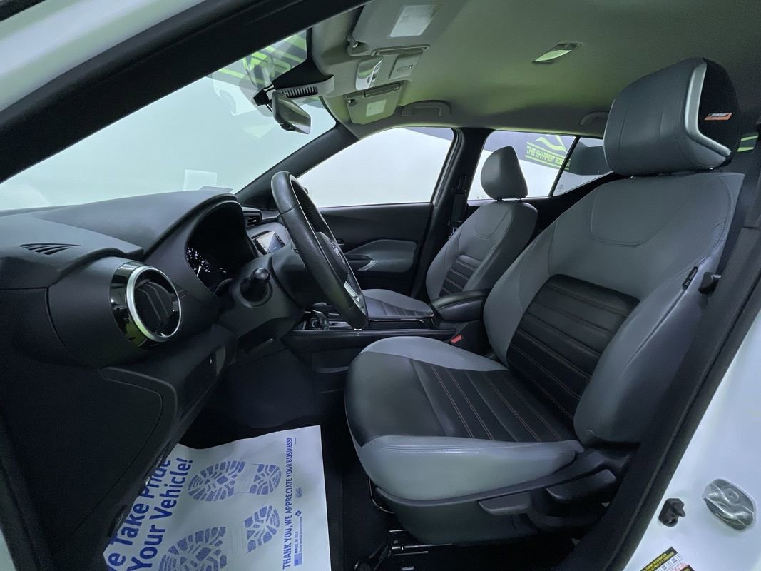 Used 2024 Nissan Kicks SR w/ SR Premium Package image 17