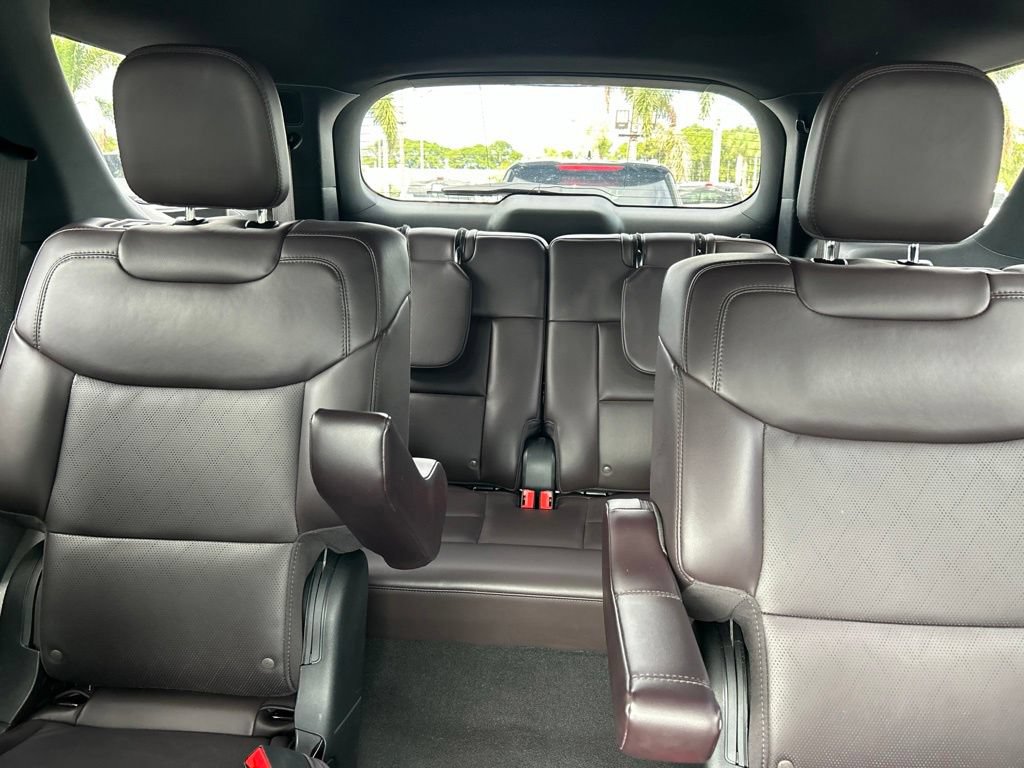 Used 2026 Ford Explorer Platinum RWD image 13