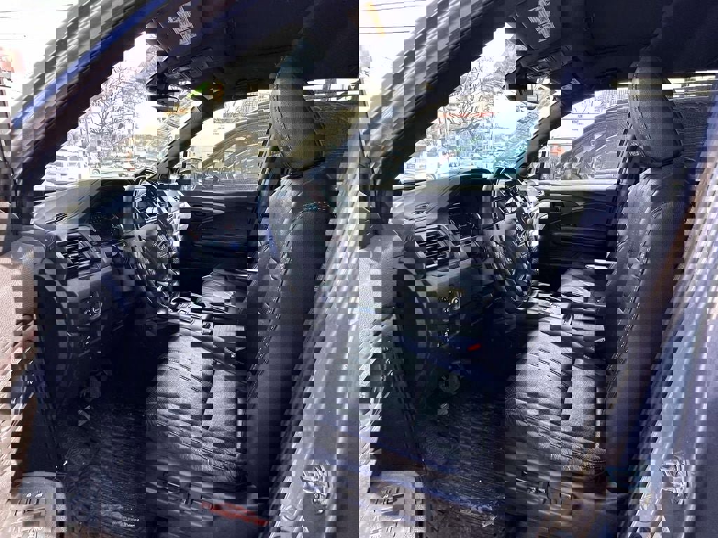 Used 2022 Honda Pilot TrailSport image 13