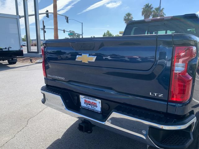 Certified 2022 Chevrolet Silverado 3500 LTZ w/ LTZ Plus Package AWD/4WD image 8