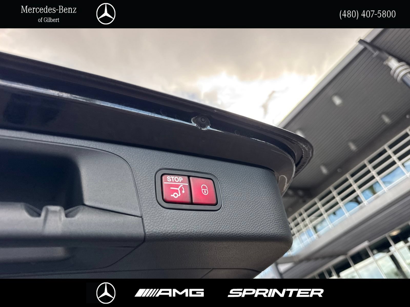 Used 2022 Mercedes-Benz GLC 300 w/ Premium Package Lite image 8