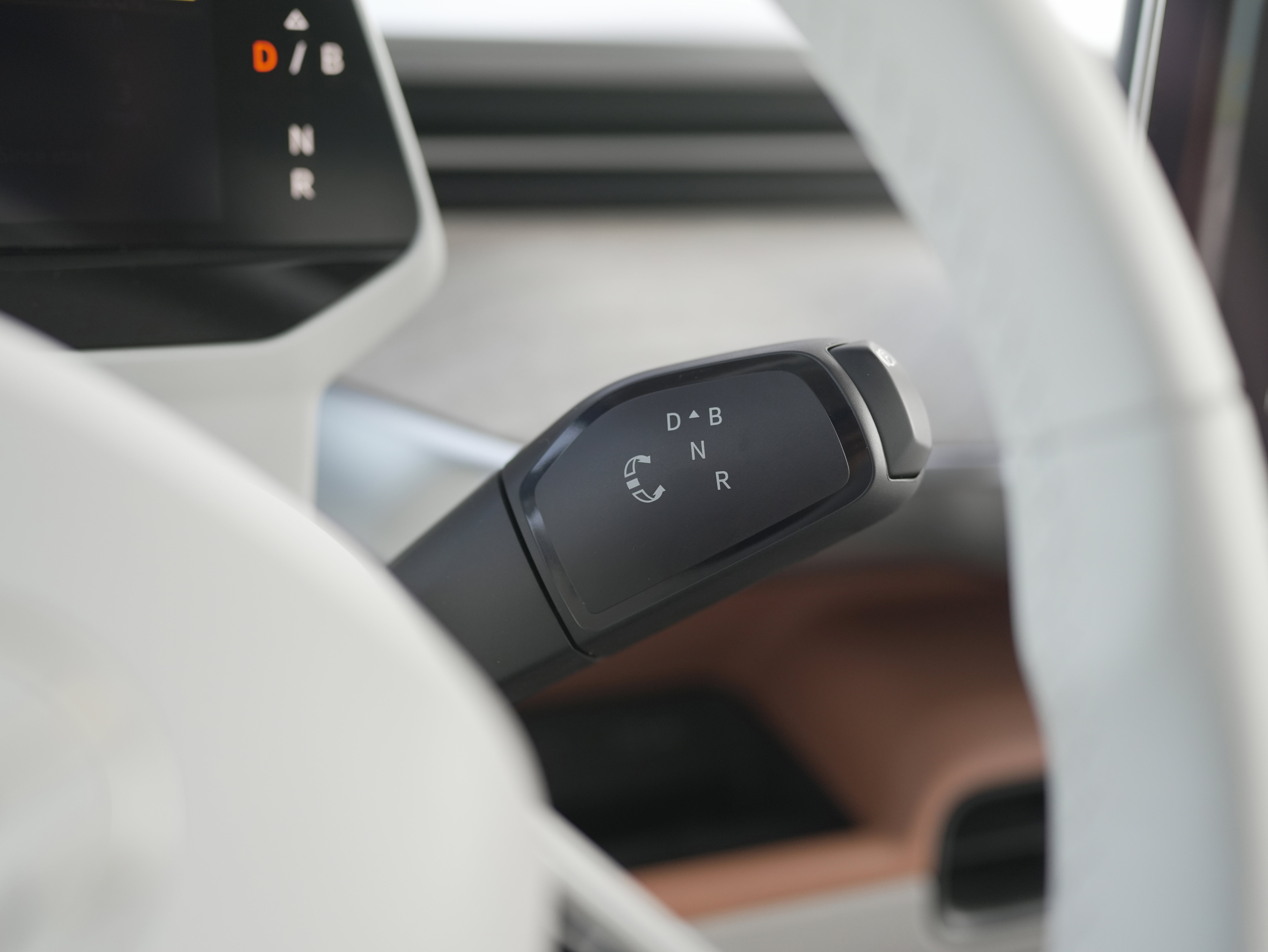 New 2025 Volkswagen ID. Buzz 1st Edition image 21