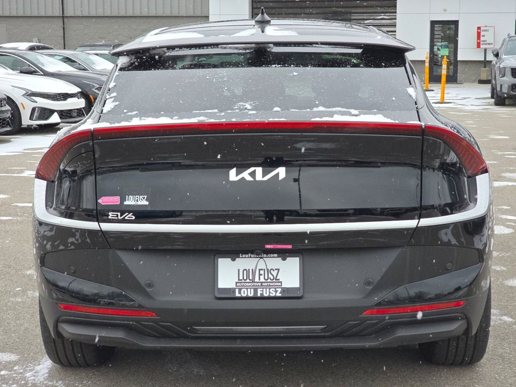 New 2025 Kia EV6 Light w/ Light LR Technology Package image 14