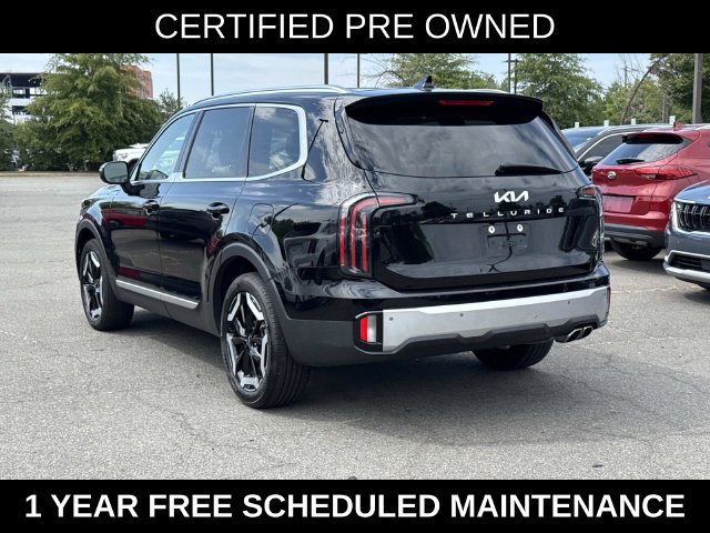 Used 2024 Kia Telluride EX w/ EX Captain's Chair Package FWD image 4