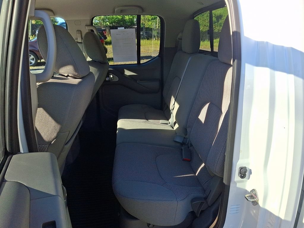 Used 2019 Nissan Frontier SV w/ Value Truck Package AWD/4WD image 10