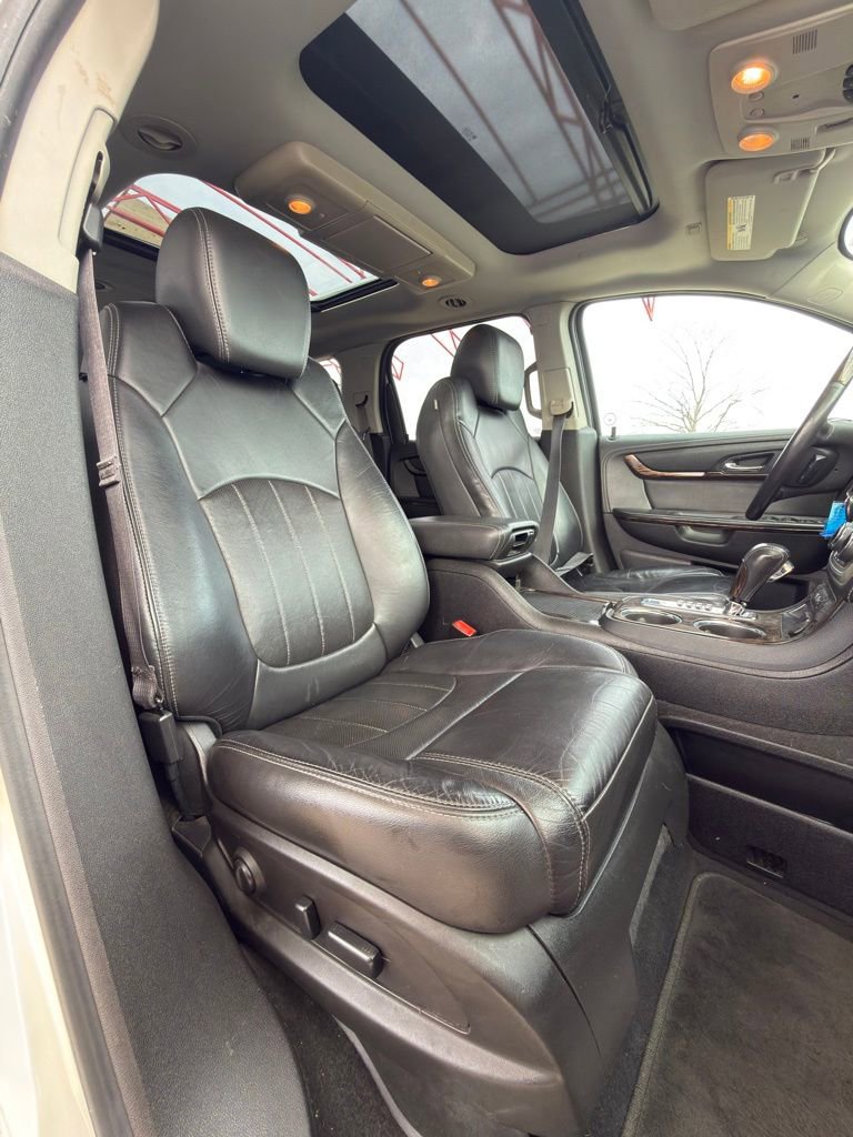 Used 2015 GMC Acadia Denali image 38