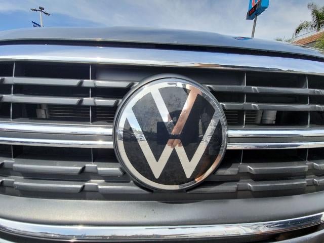 Used 2024 Volkswagen Jetta SE FWD image 29