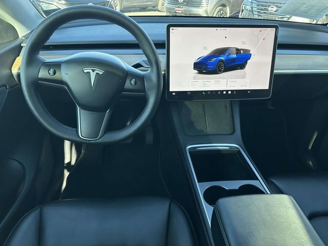 Used 2022 Tesla Model Y Long Range image 20