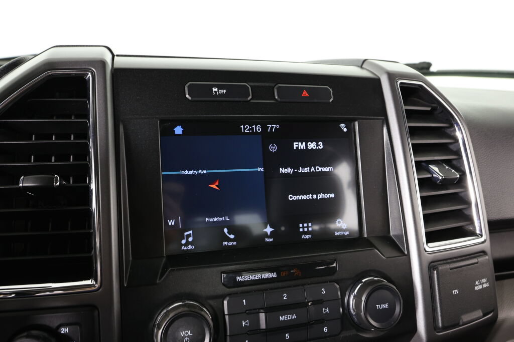 Used 2016 Ford F150 XLT w/ Equipment Group 302A Luxury AWD/4WD image 34