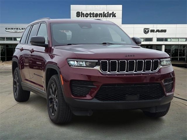 Used 2024 Jeep Grand Cherokee Altitude